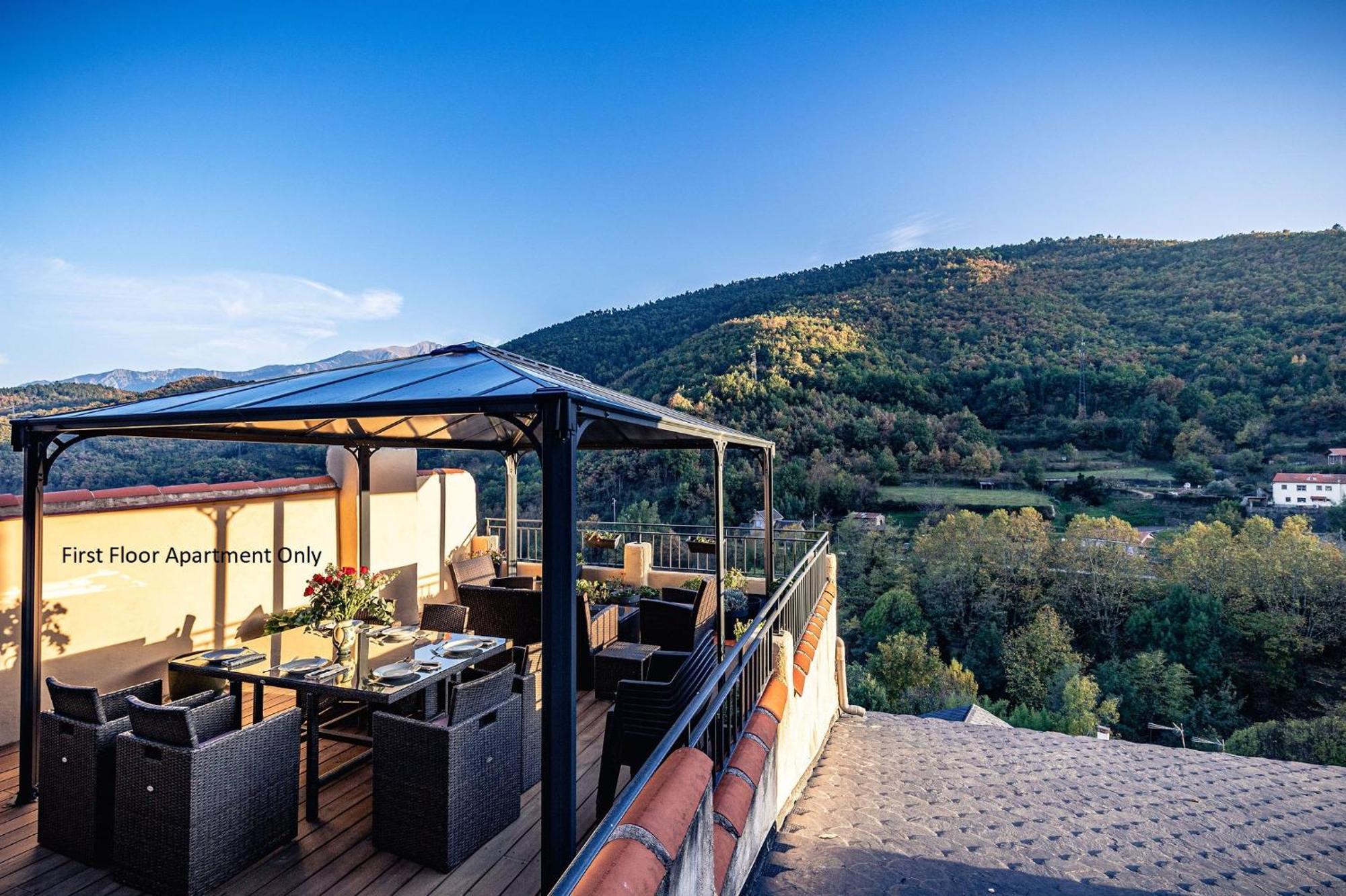 Sundrenched Relais De Poste In Serdinya 외부 사진